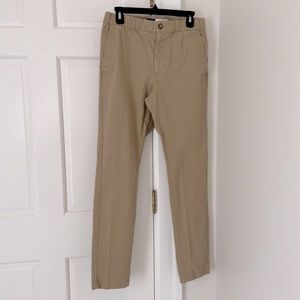 Old Navy Slim Taper Men’s Khaki pants